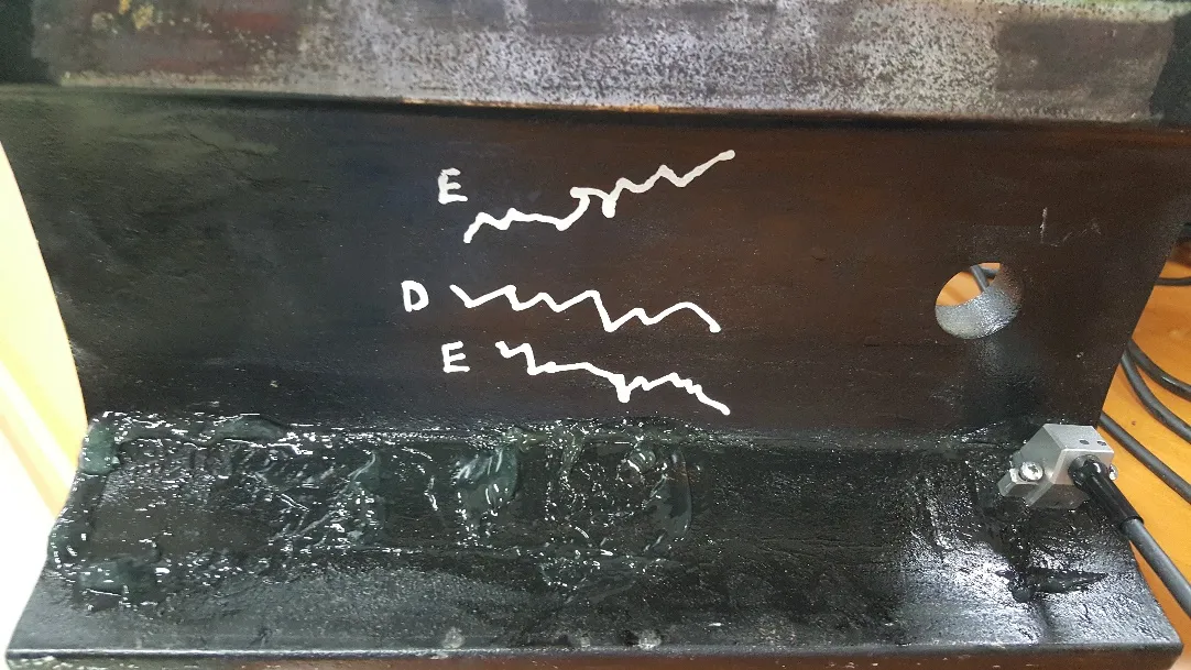 small-image Defect #2 Linear