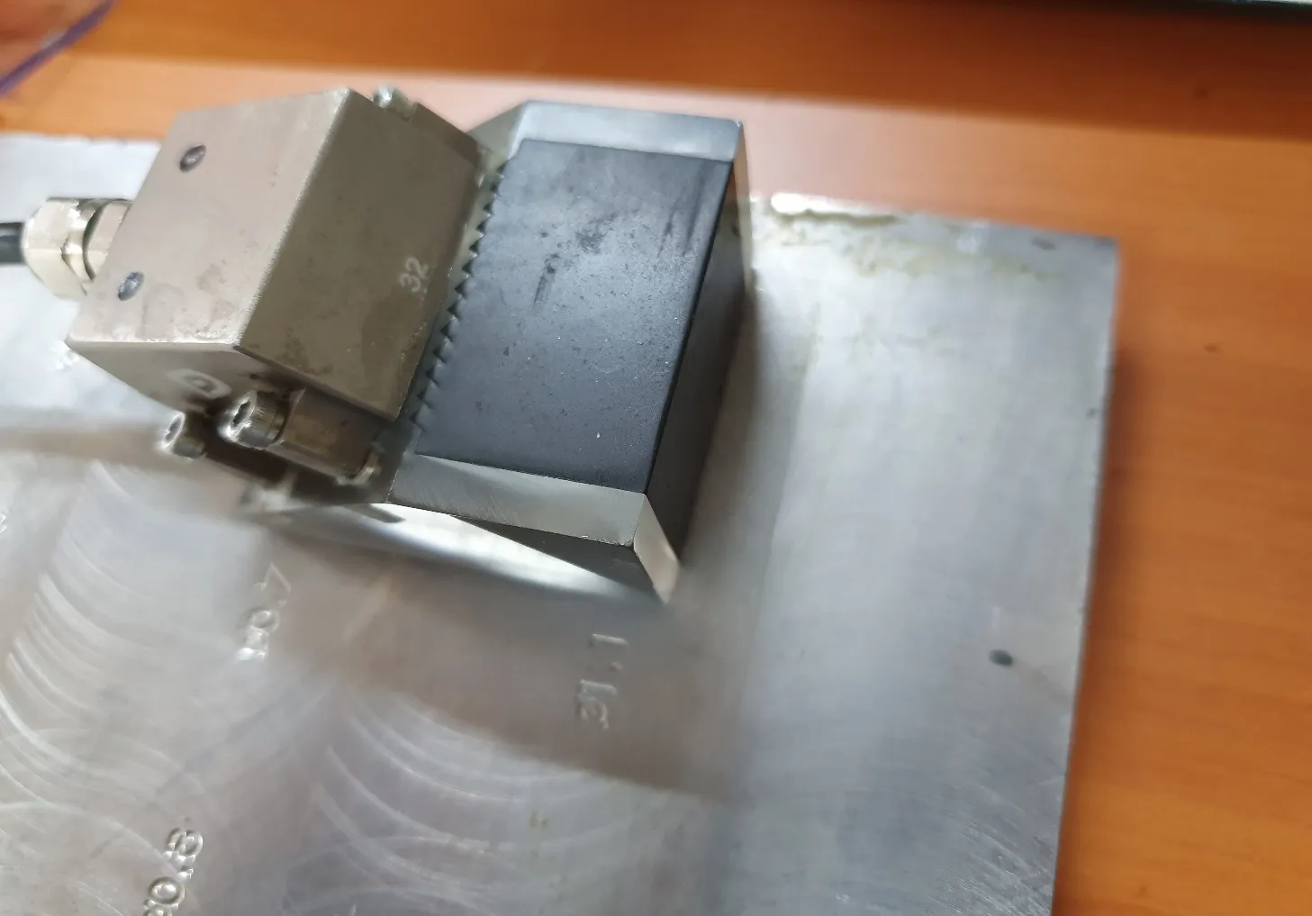 small-image Confirm Defect Location