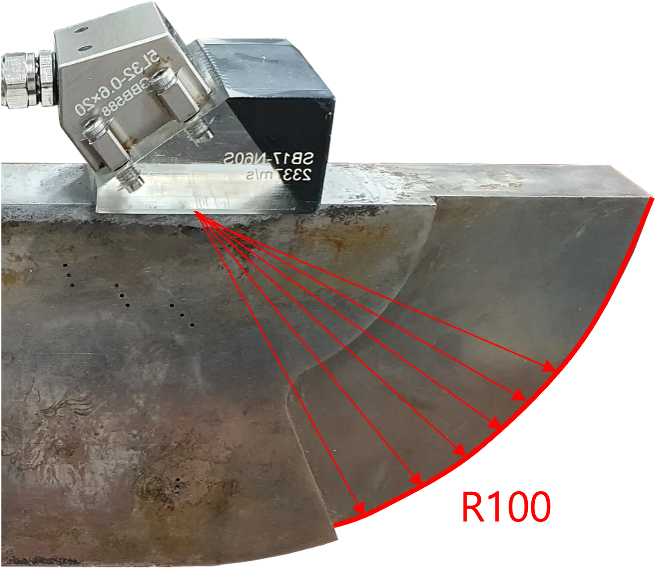 small-image Signal Amplitude Inconsistency